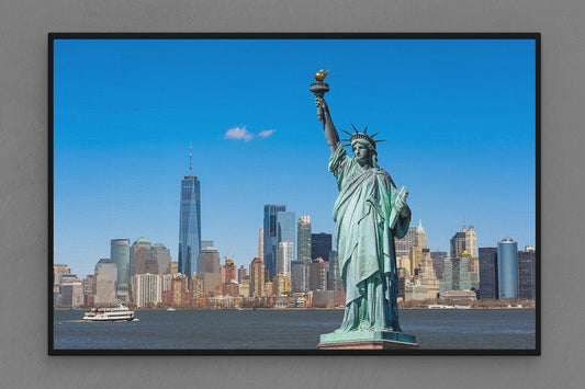 Canvas Frame with "Statue of Liberty" Image